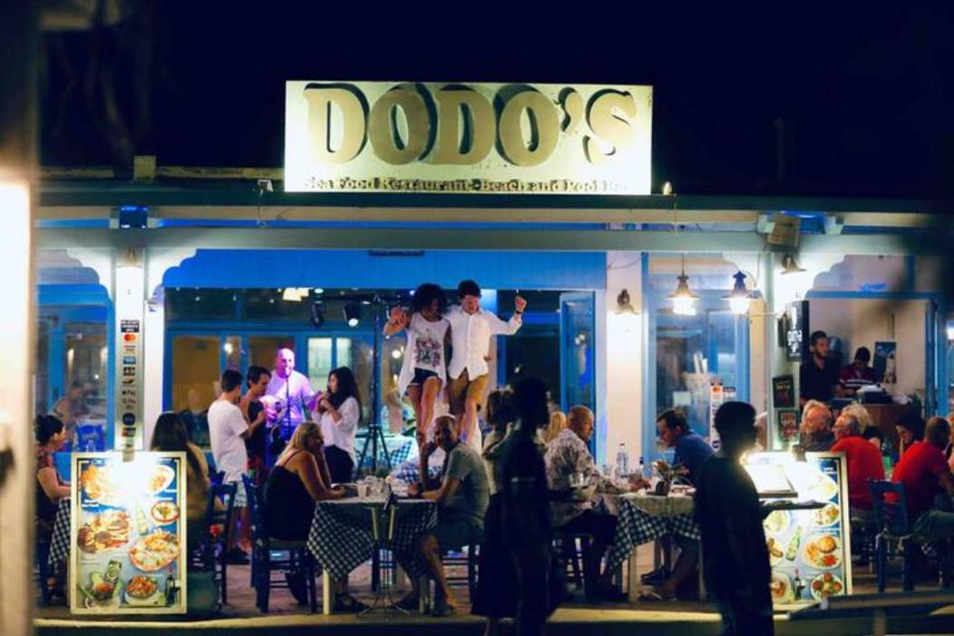 Dodo'S Perivolos Exterior photo
